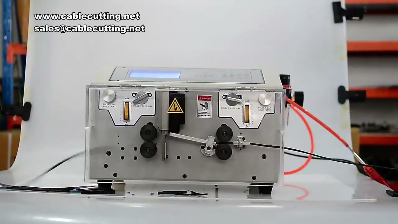 0.1-4.5mm² AWG-10-AWG-28 Double Peeling Stripping Cutting Machine 300W Computer Automatic Wire Stripper