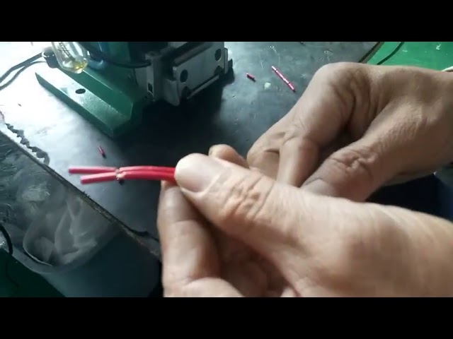 vertical Pneumatic Wire Stripping Machine 3